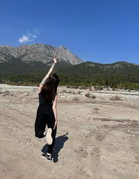 kira kirraa perfect actress picture