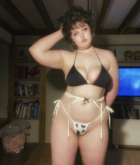 curvy kitty onlyfans hot xxx pics