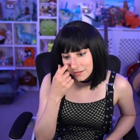 Millie Mossiae xxx model archive