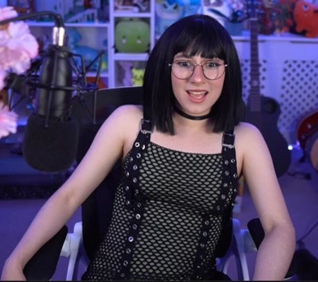 Millie Mossiae naked actress galleries