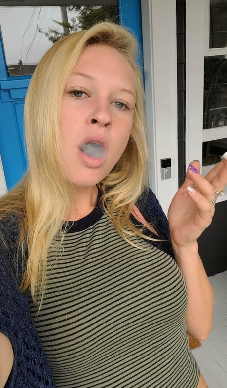 smokingprincessof nudes pornstar pics