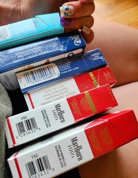 smokingprincessof pretty star photos