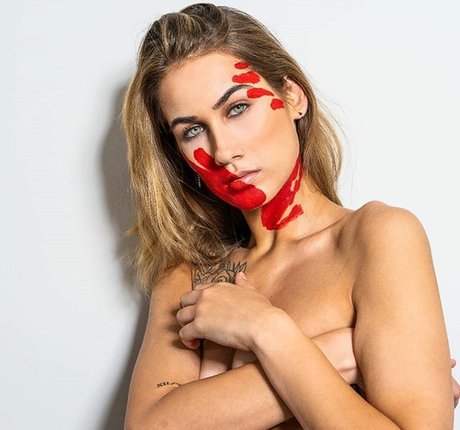 Emma Goldberg erotic actress img