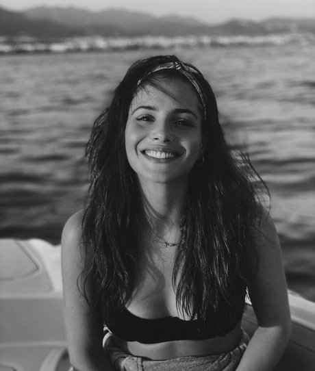 Andrea Duro model perfect archive