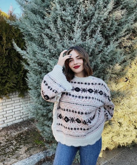 Andrea Duro star perfect pictures