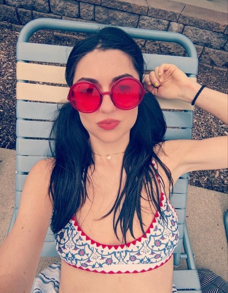 KiraChats high quality pornstar images