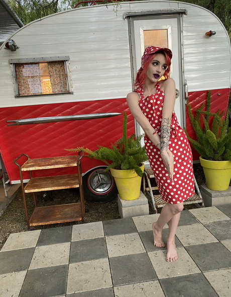 milf yoga onlyfans erotic photos