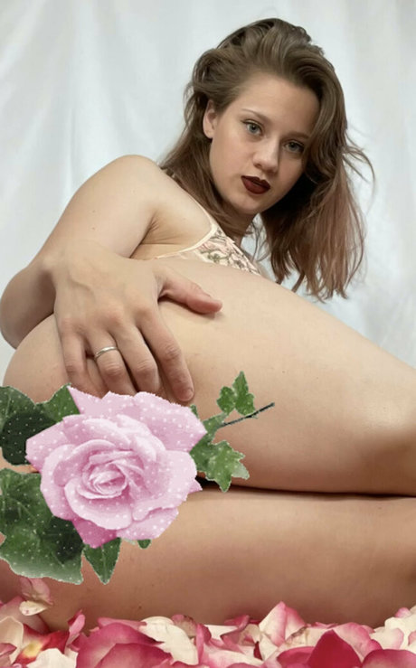 mature solo onlyfans exclusive gallery