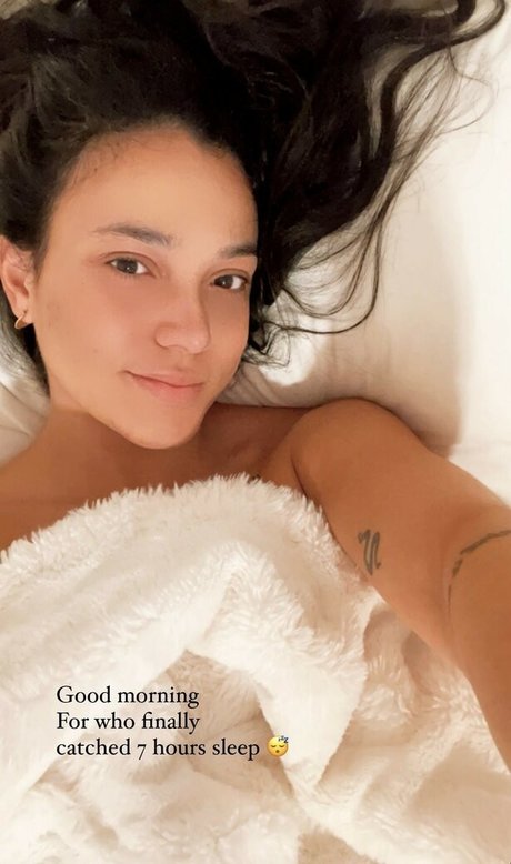 Mariane Sakay model perfect gallery