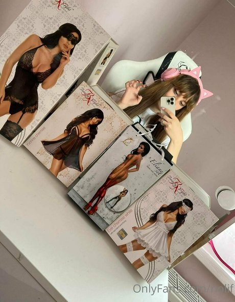 NOLIF porn model gallery