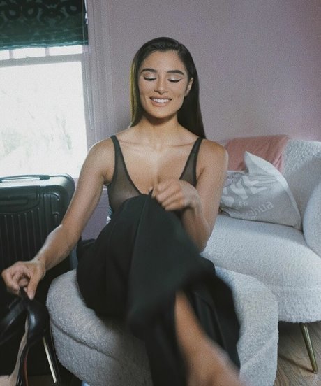 Diane Guerrero nude pornstar photo