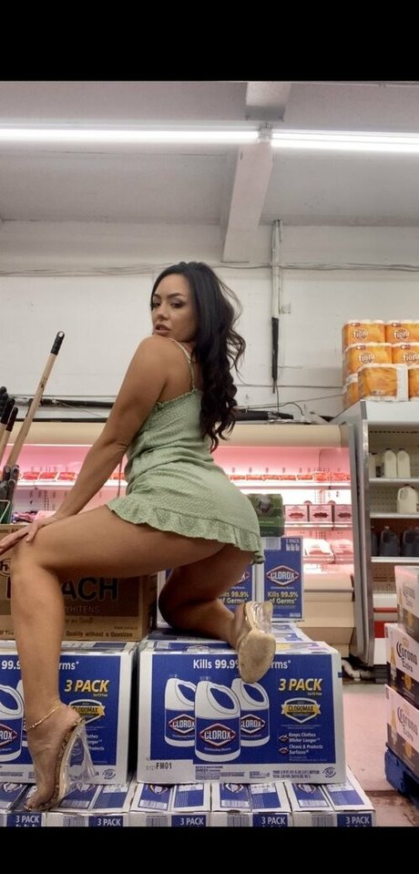 kittenlatenight hot pornstar photo