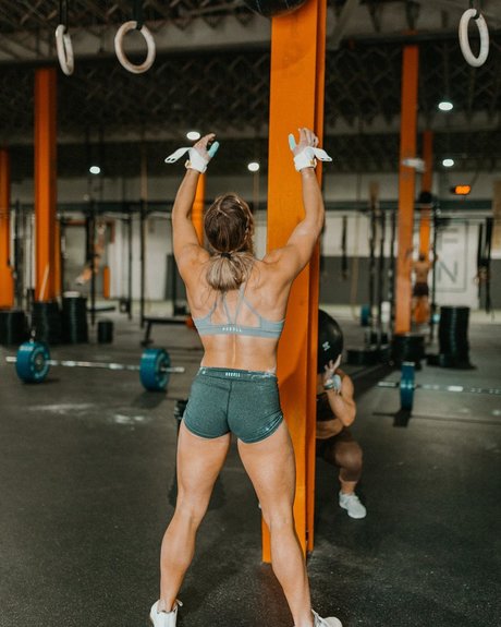 Brooke Wells actress pic