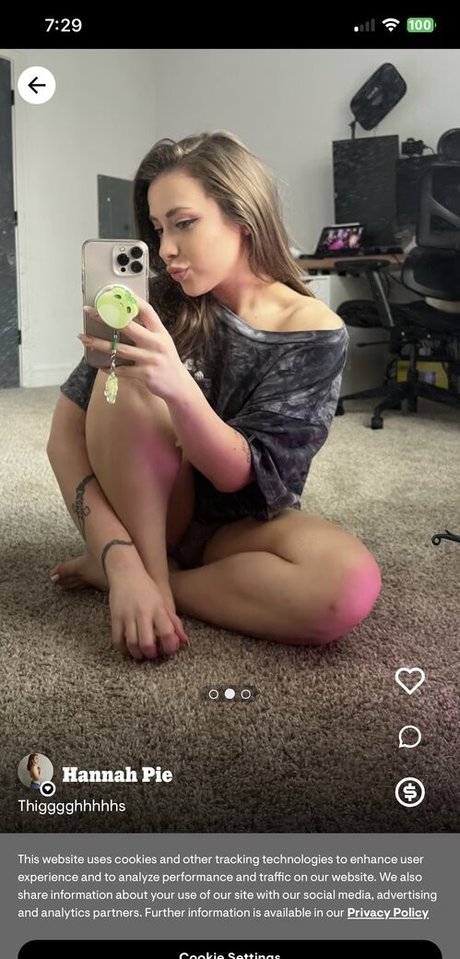 Shortypie model sexy pic