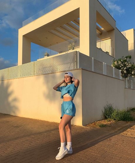 cum selfie onlyfans beautiful xxx pictures