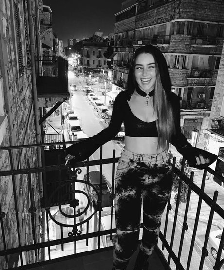 Effy Palarya pornstar nice gallery