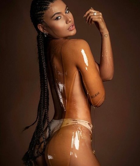 teen asian onlyfans hot pic