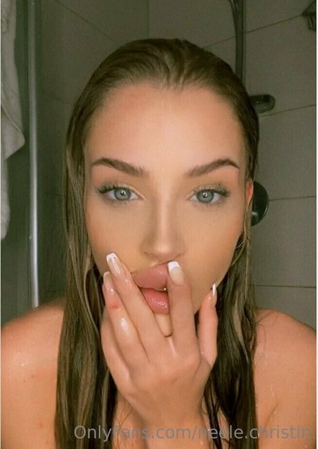 prone onlyfans pretty galleries