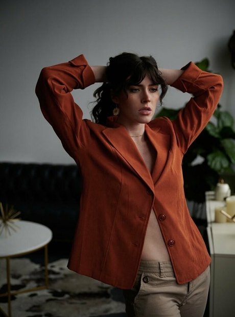 keepers model sexy image