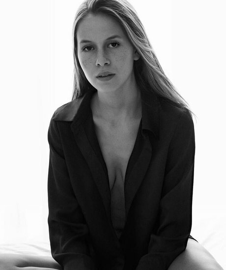 Eden Klorin pornographic actress pics