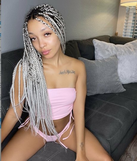 badgirlblairr star naked archive