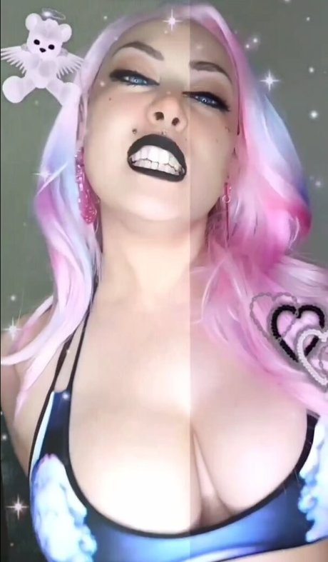 TechNoirCandy beautiful pornstar image