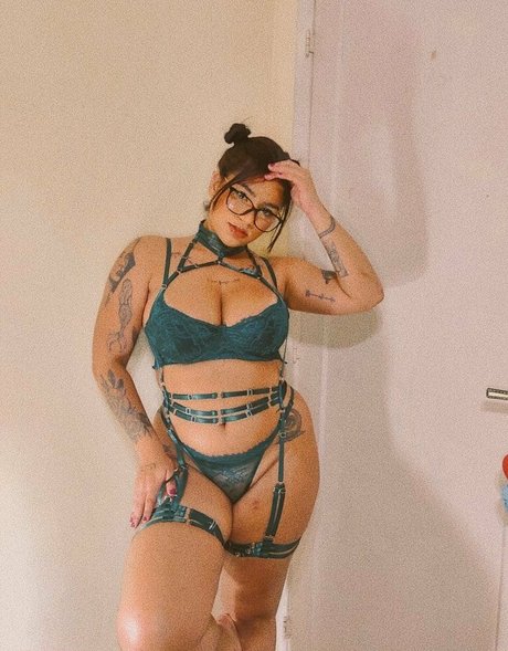 Kennya Raposo sexy model picture