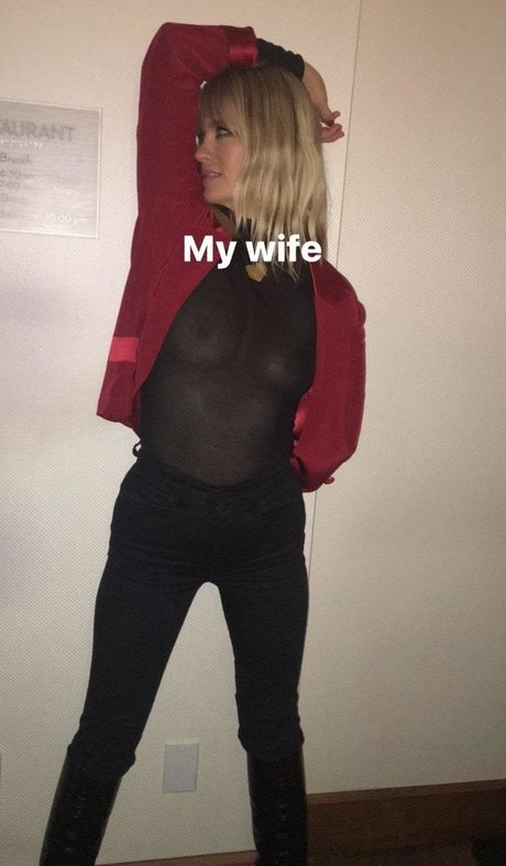 January Jones star top photo