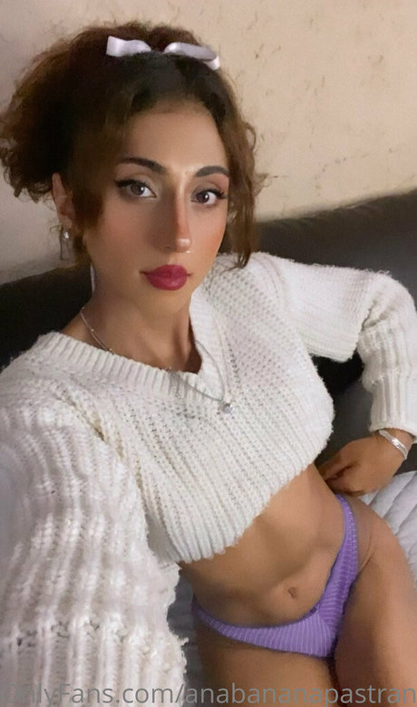 anasofropa model beautiful photos