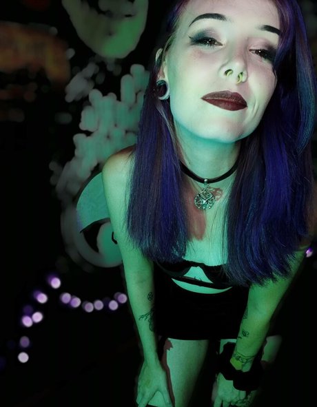 modernmorticia pornstar pretty image