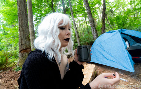 knottyfay naked actress img