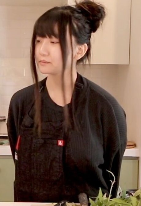 Aria Saki pornstar sex gallery