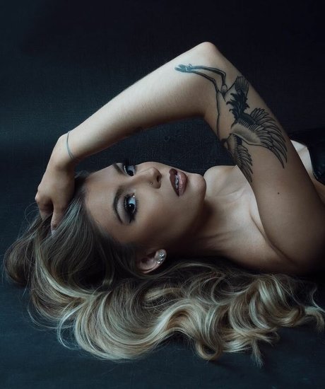 erotic onlyfans hot sexy image