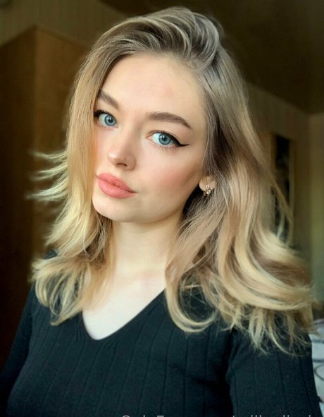 milkydi vip model nudes image