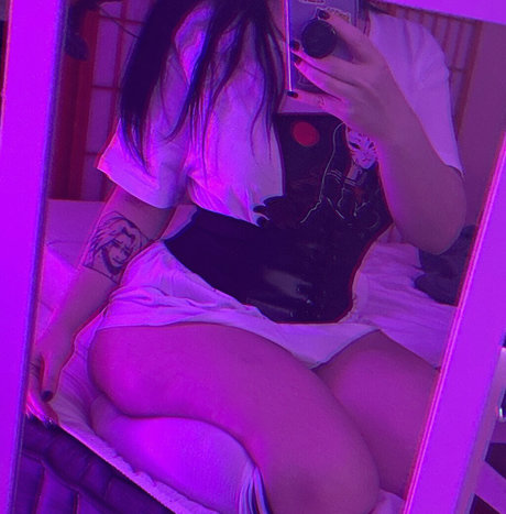 aliciaahegao model nudes images