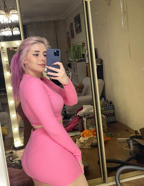 Sveta Sollar exclusive pornstar archive