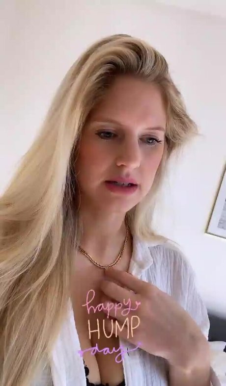 Miss Sophy model perfect picture