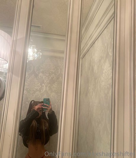 xxxshapeshifter porn star photo