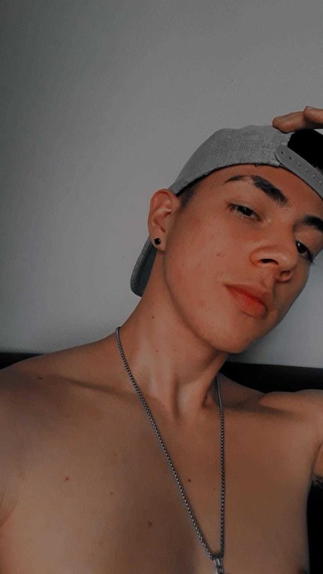 Santi Garc a naked star pics