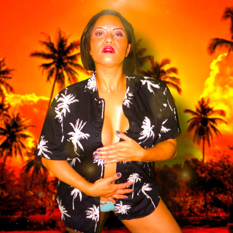 Alisandra Montana star pics