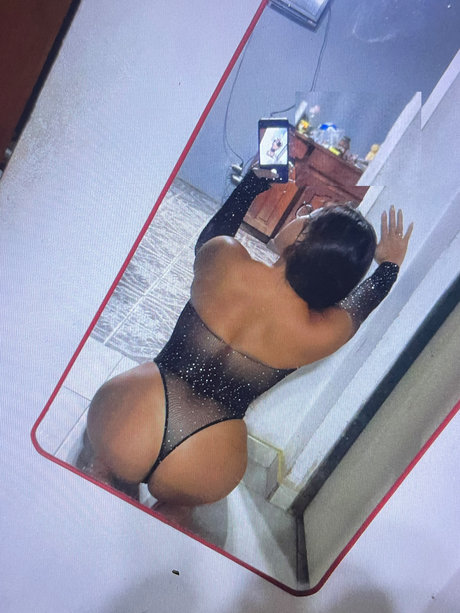 Ruffi02 nudes model pics