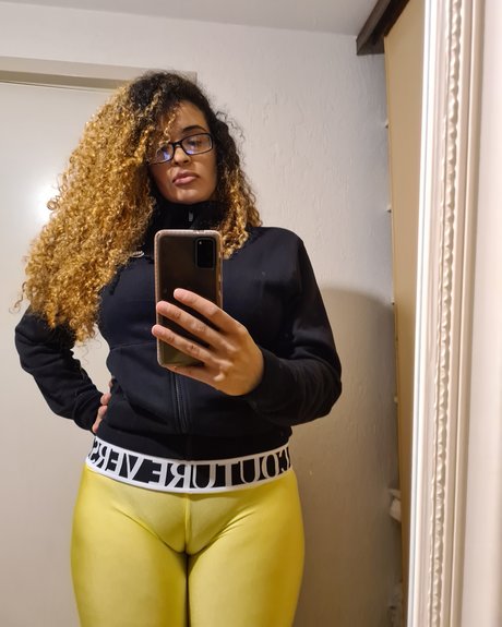 Rubiota83 nudes actress pic