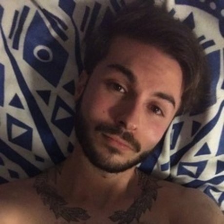 Lucas Wyatt star nude pics