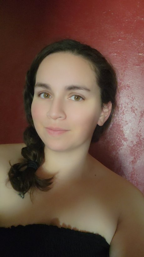 Strawberrylov perfect star pic