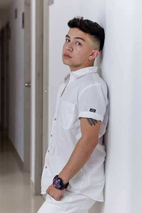 Riven Summers nudes model archive