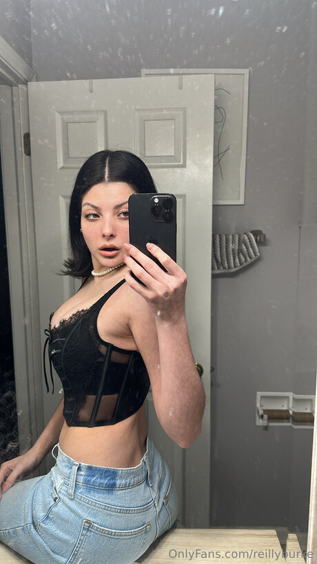 Reilly Burke erotic star images