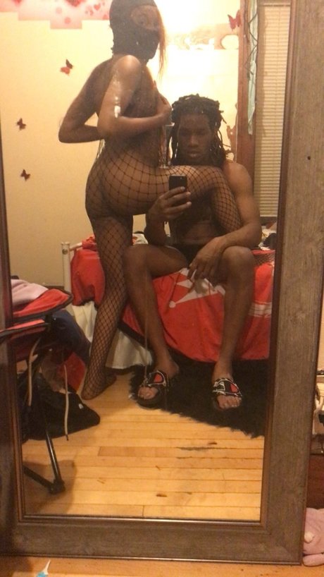 savage r3dd model pornographic photos