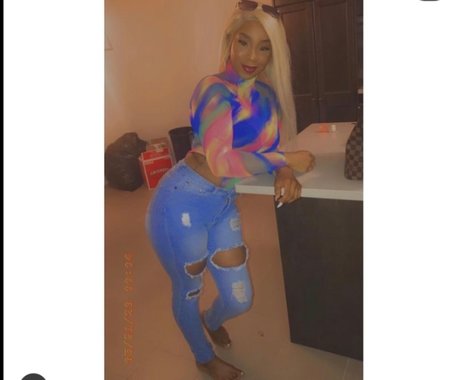 18 year old onlyfans hot nude photo