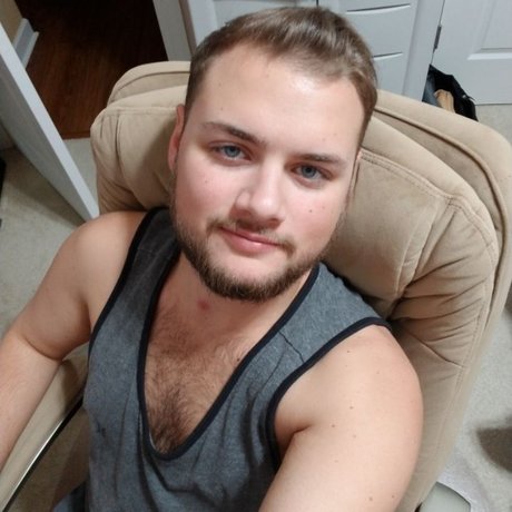 Sean Kelly pretty model image