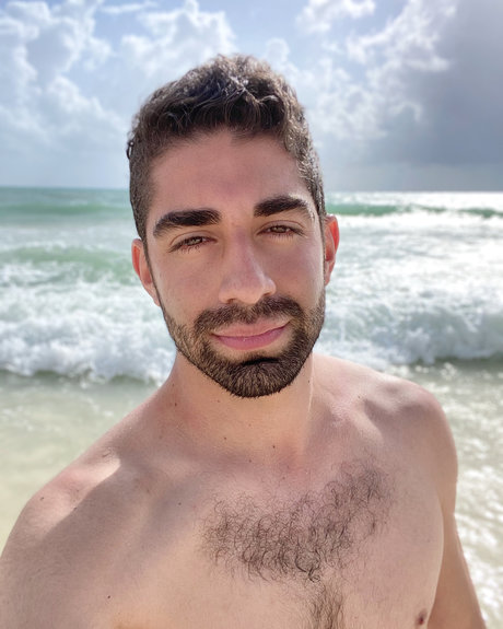 Alfonso A_ model perfect img